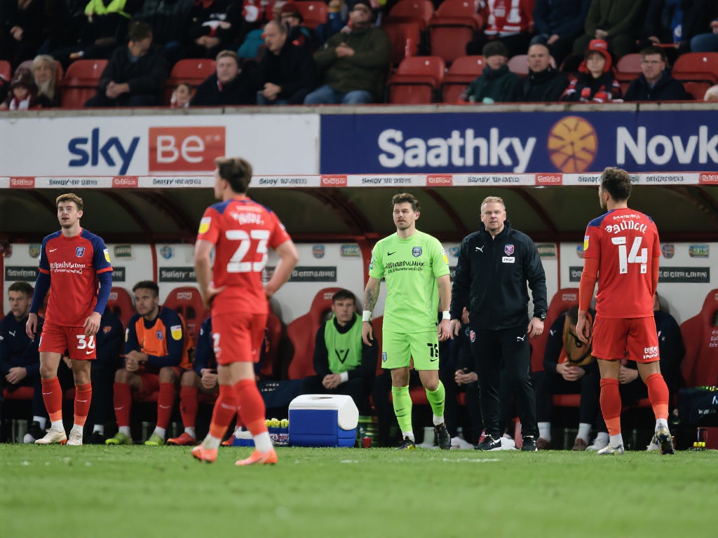 而今年夏天 而今年夏天